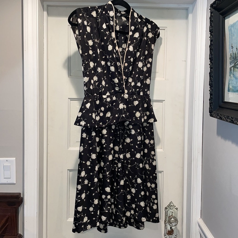 Vintage Floral Dress Cream and Black Peplum